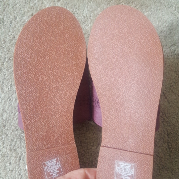 NWT Roxy slides - Picture 3 of 3